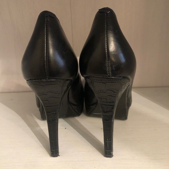 Black Nine West Heels - Picture 6 of 6